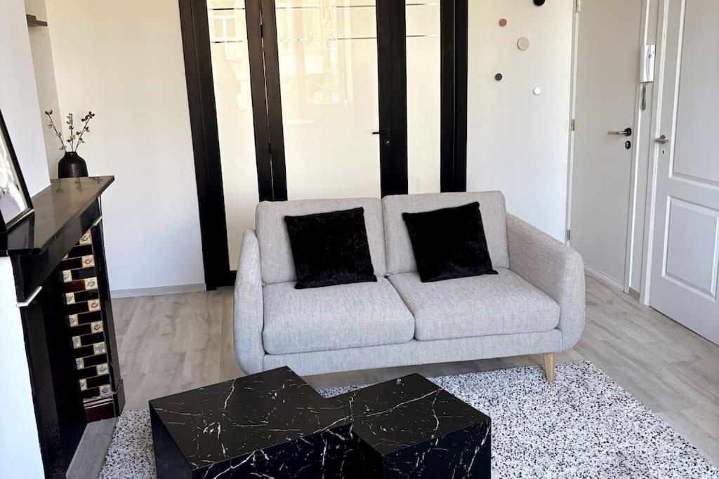 Apartament Au Cabinet Childeric Tournai Zewnętrze zdjęcie
