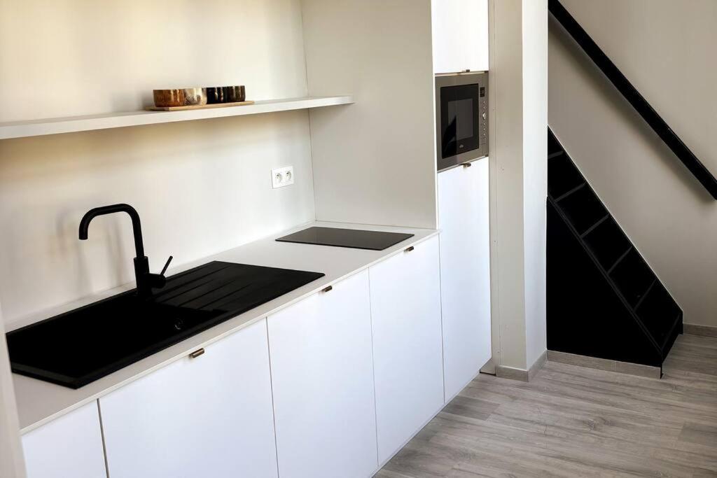 Apartament Au Cabinet Childeric Tournai Zewnętrze zdjęcie
