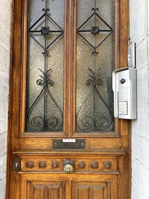 Apartament Au Cabinet Childeric Tournai Zewnętrze zdjęcie